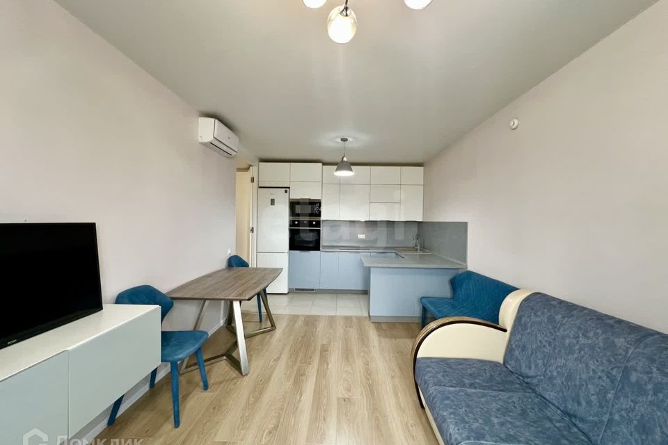 Продаётся 3-комнатная квартира, 87 м²