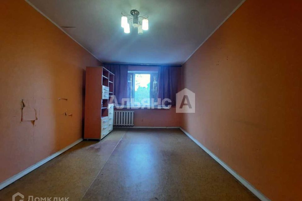 Продаётся 3-комнатная квартира, 61.5 м²