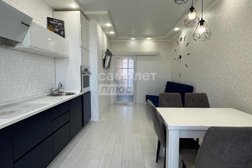 Продаётся 2-комнатная квартира, 55 м²
