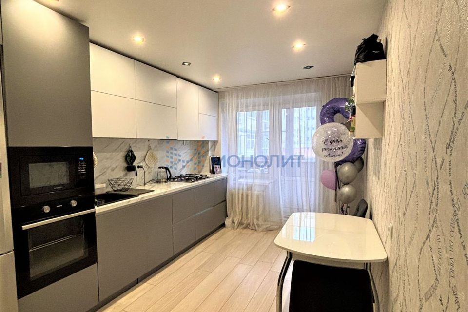 Продаётся 1-комнатная квартира, 44.7 м²