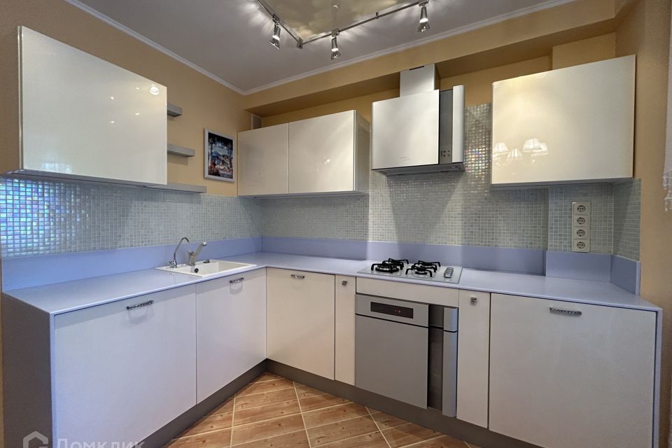 Сдаётся 1-комнатная квартира, 50 м²