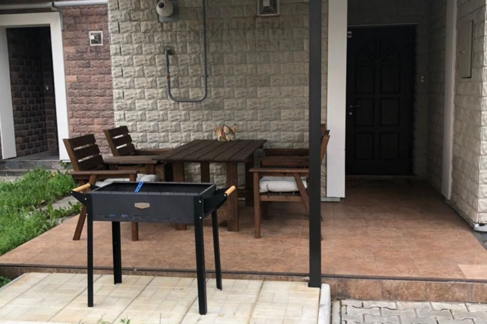 Продаётся 2-комнатная квартира, 161 м²