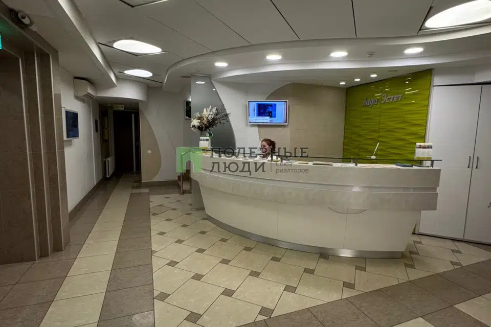 Продаётся помещение своб. назначения, 1000 м²