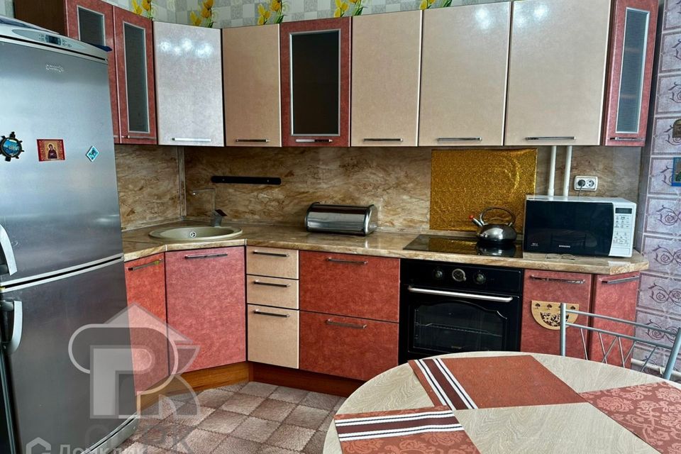 Продаётся 2-комнатная квартира, 64.4 м²