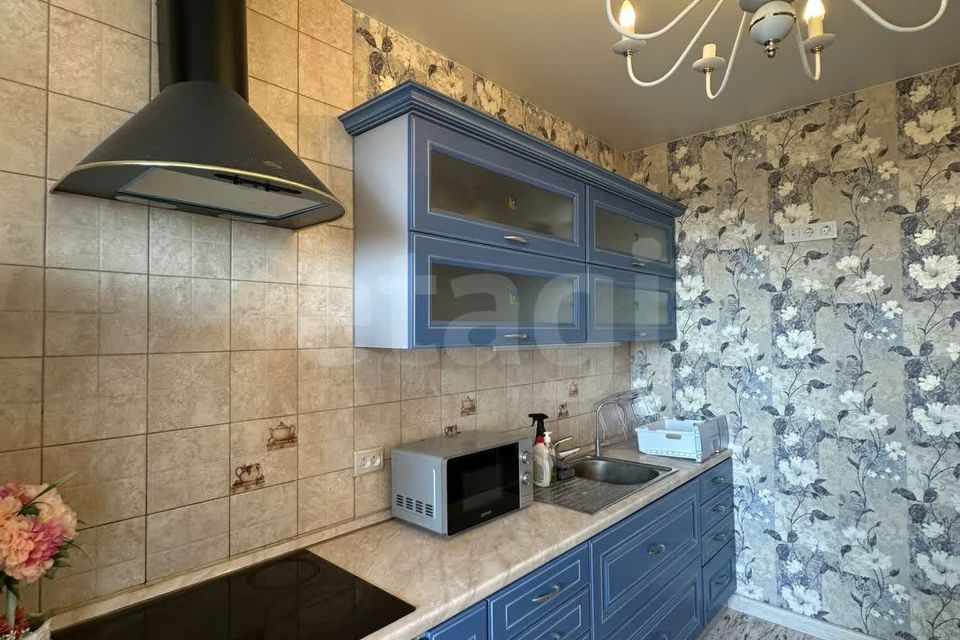 Продаётся 1-комнатная квартира, 38 м²