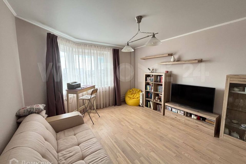 Продаётся 1-комнатная квартира, 43.7 м²