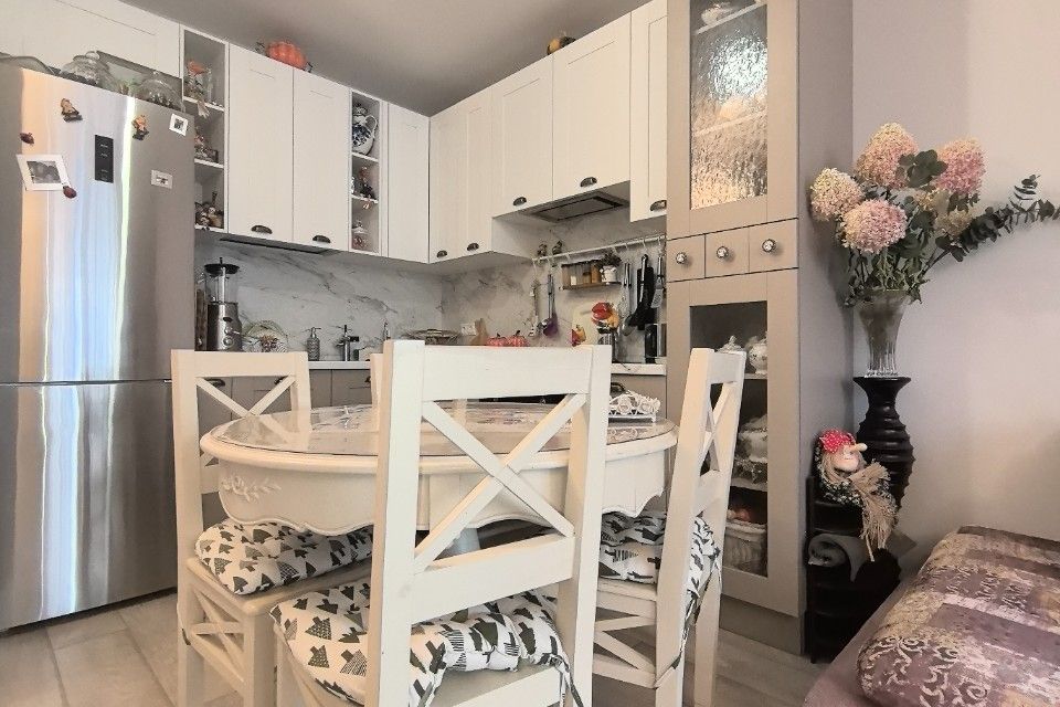 Продаётся 1-комнатная квартира, 37.1 м²