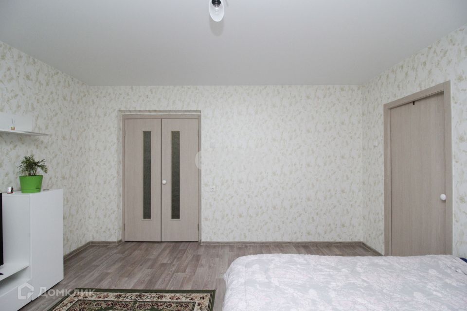 Продаётся 2-комнатная квартира, 56.8 м²