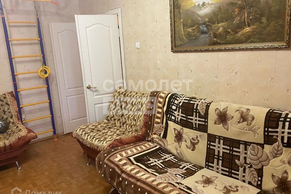 Продаётся 3-комнатная квартира, 64 м²