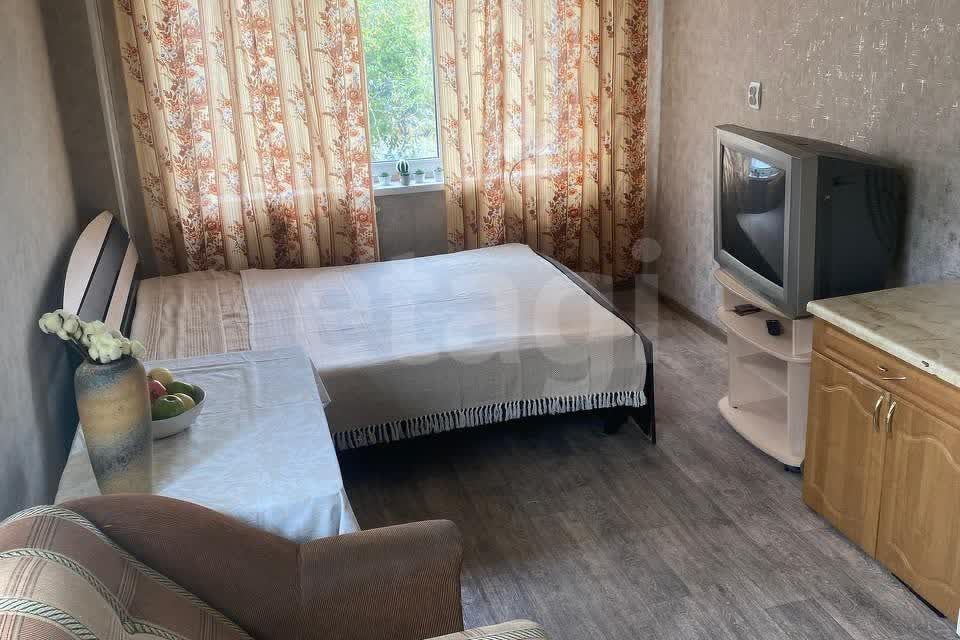 Продаётся комната в 1-комн. квартире, 18 м²