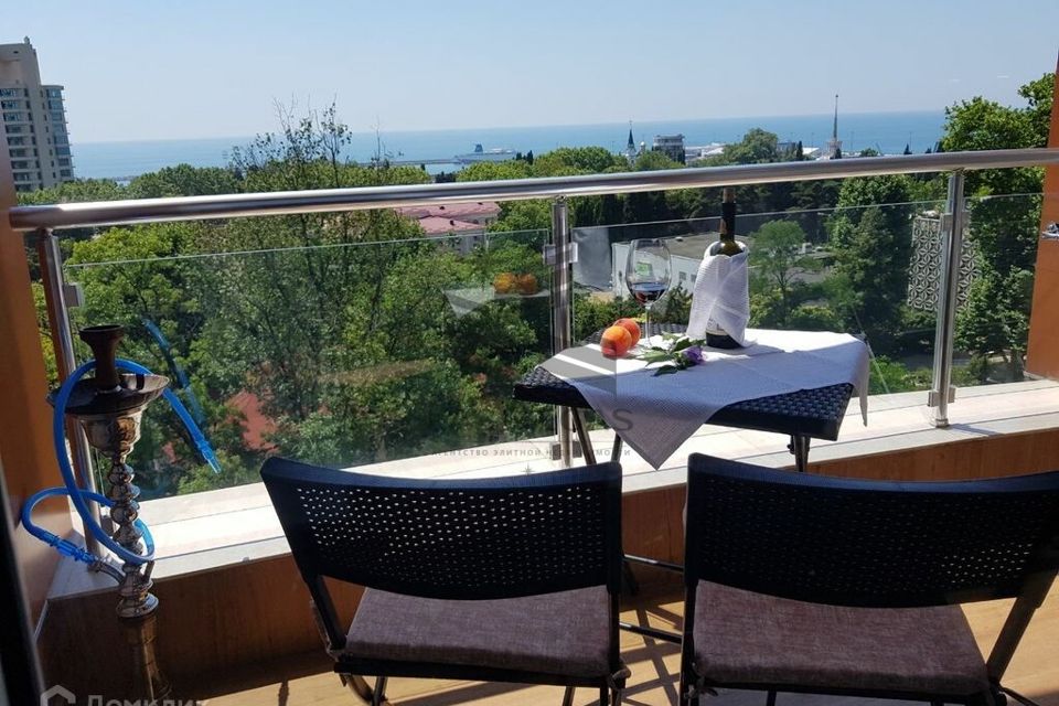 Сдаётся 1-комнатная квартира, 70 м²