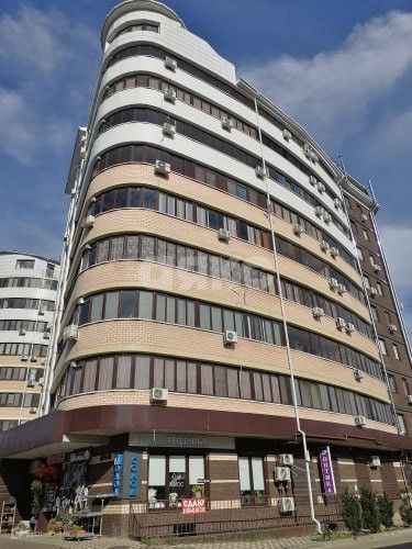 Продаётся 1-комнатная квартира, 41 м²