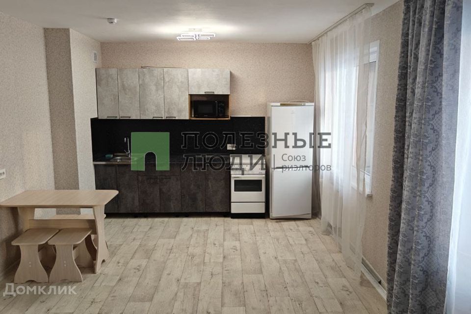 Сдаётся 1-комнатная квартира, 38 м²