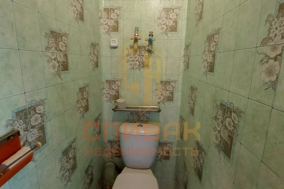 Продаётся 3-комнатная квартира, 61.8 м²