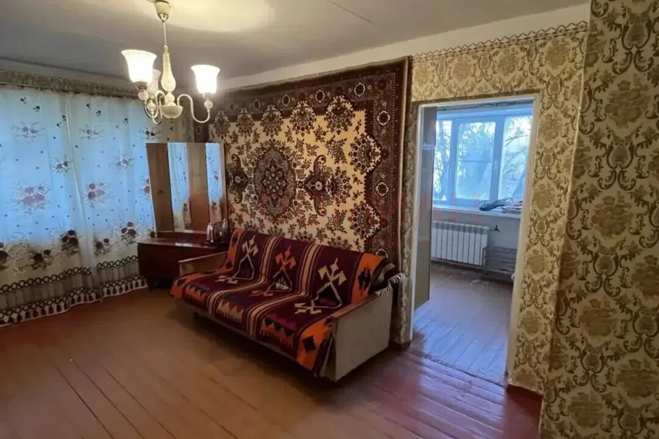 Продаётся 3-комнатная квартира, 65 м²
