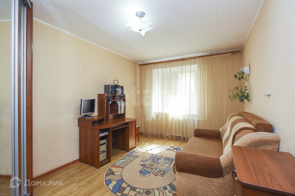 Продаётся комната в 1-комн. квартире, 13.6 м²