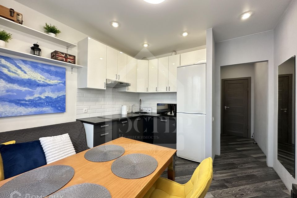 Продаётся 3-комнатная квартира, 91 м²