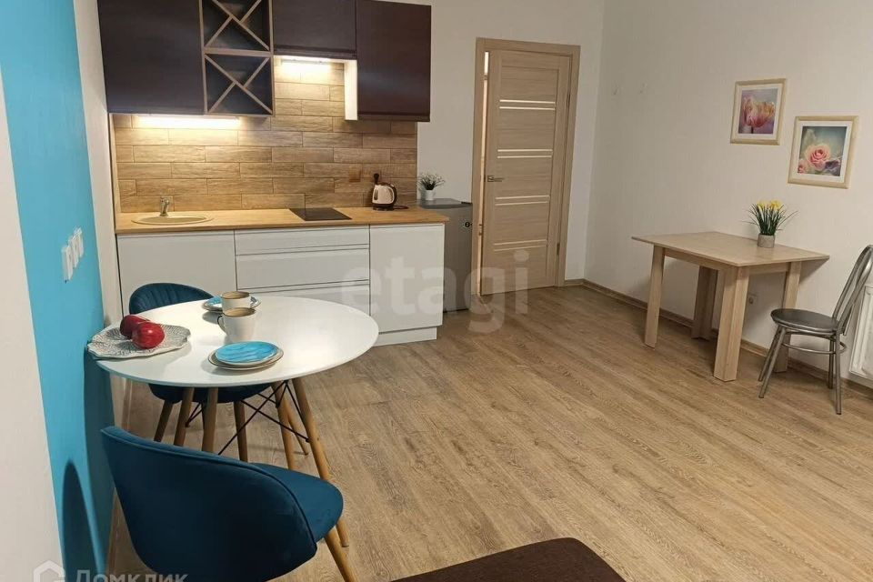 Продаётся 1-комнатная квартира, 47.3 м²