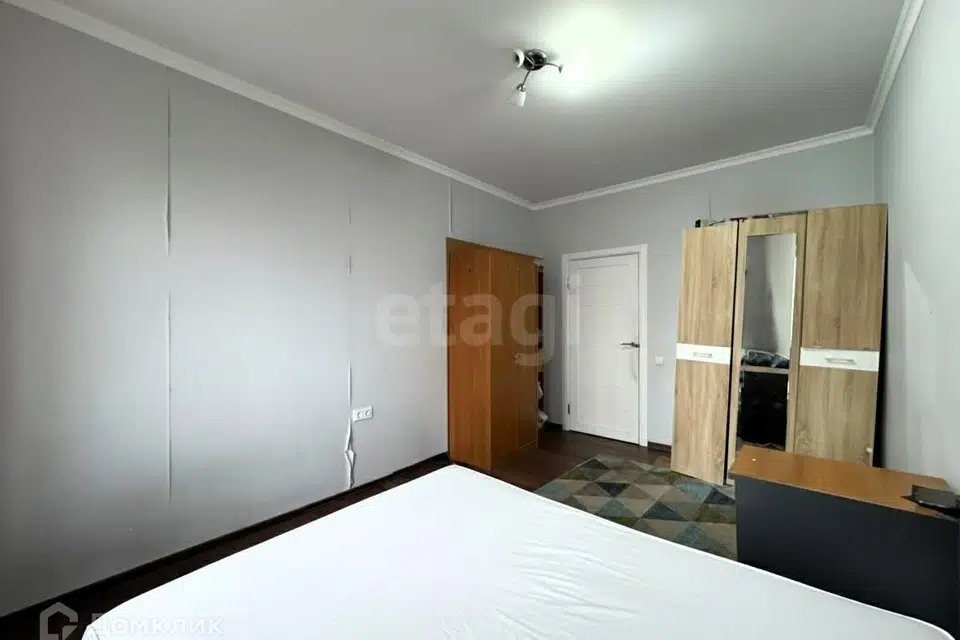 Продаётся 3-комнатная квартира, 75.2 м²