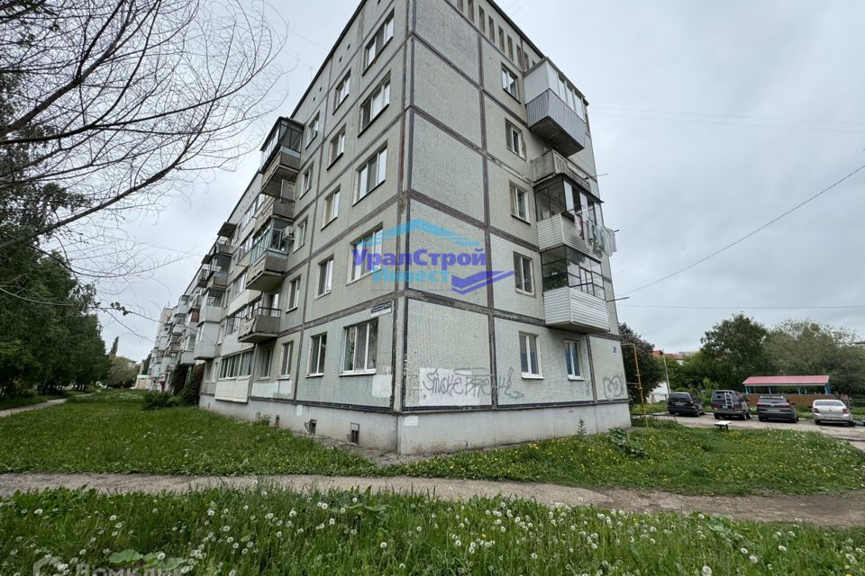 Продаётся 4-комнатная квартира, 70.5 м²