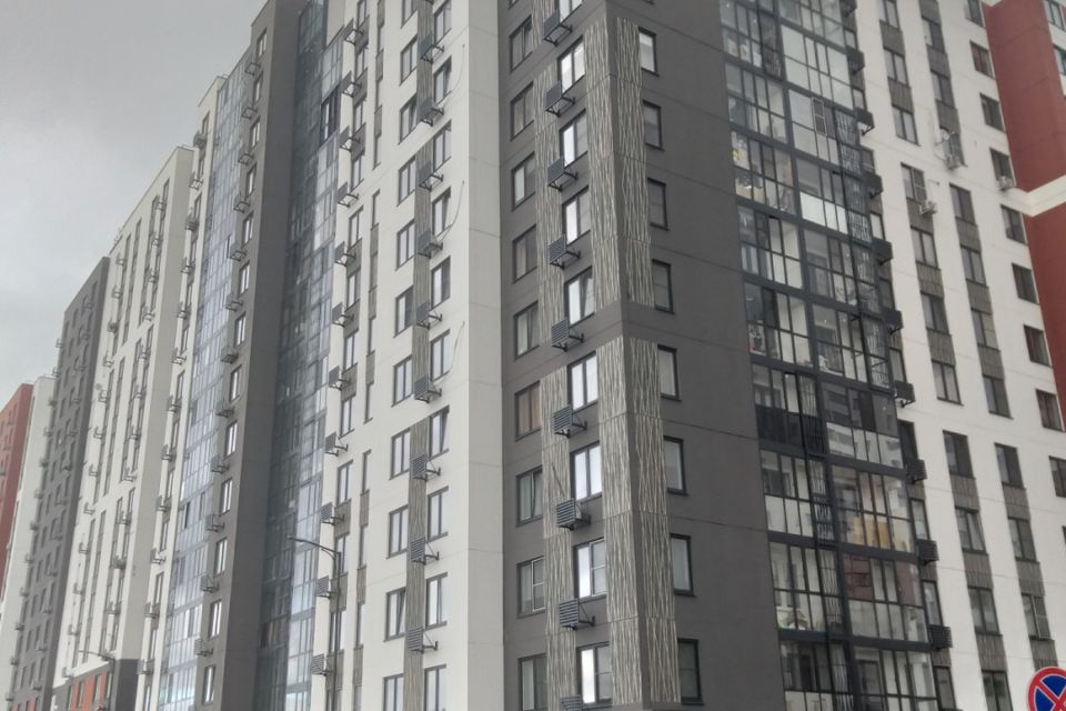 Продаётся 1-комнатная квартира, 40.7 м²