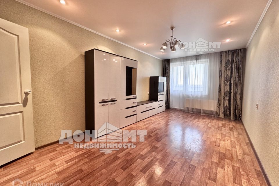 Продаётся 1-комнатная квартира, 43.2 м²