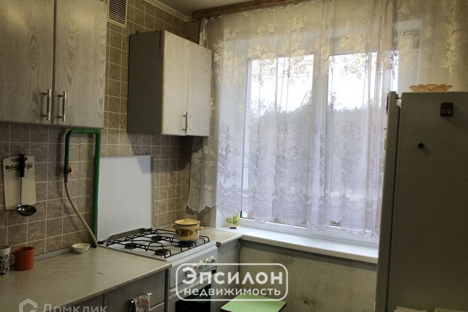 Продаётся 4-комнатная квартира, 82.3 м²