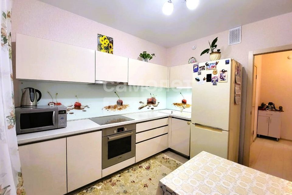 Продаётся 2-комнатная квартира, 52 м²