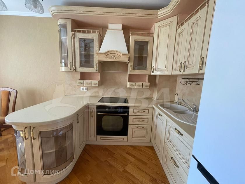 Сдаётся 3-комнатная квартира, 103 м²