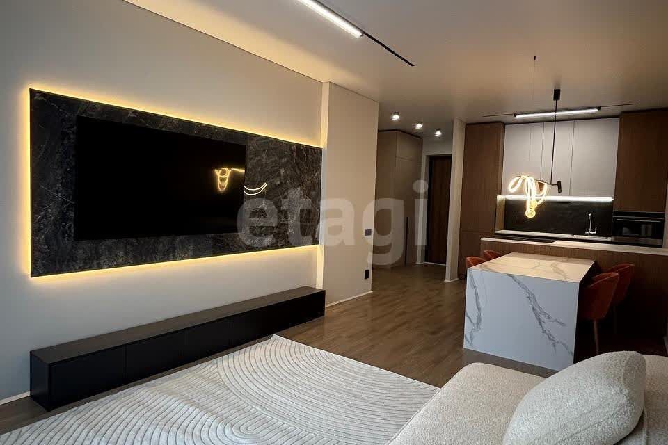 Продаётся 1-комнатная квартира, 56 м²