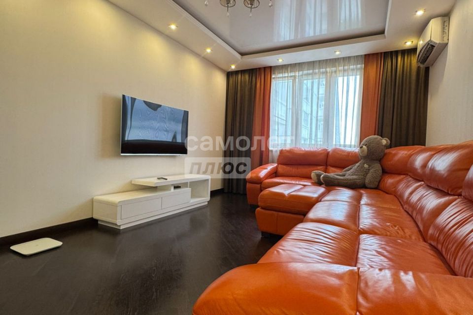 Продаётся 3-комнатная квартира, 83 м²