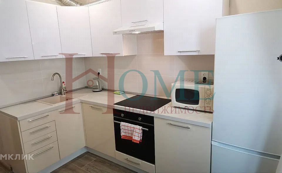 Сдаётся 1-комнатная квартира, 39 м²