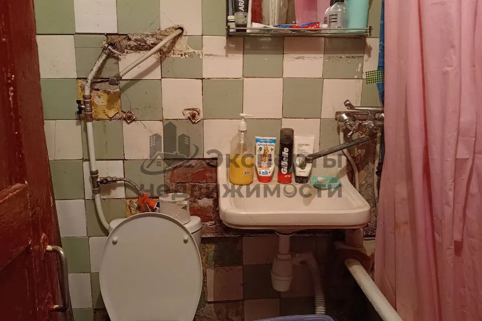 Продаётся 3-комнатная квартира, 52.1 м²