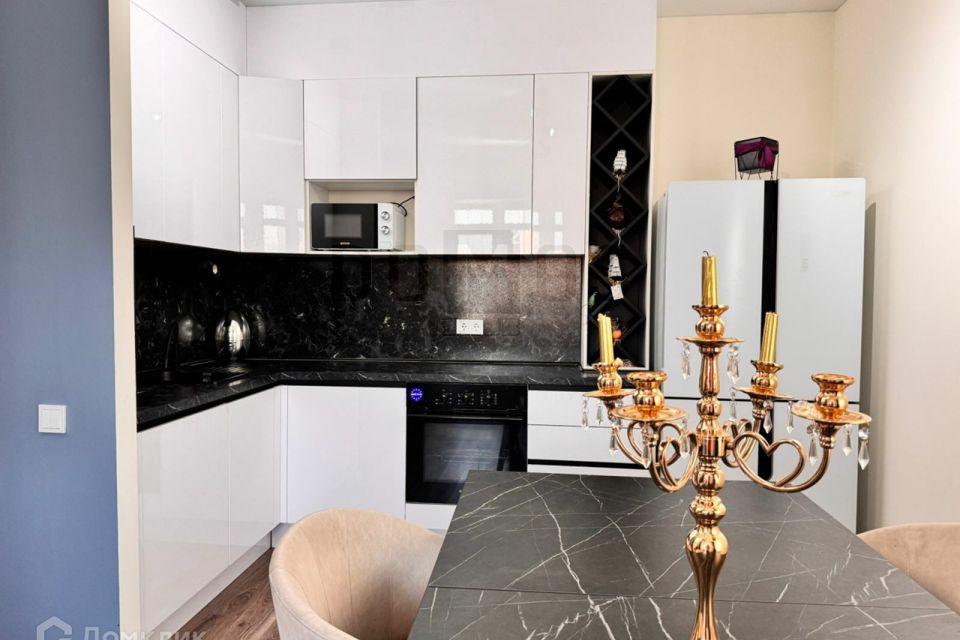 Продаётся 2-комнатная квартира, 63 м²