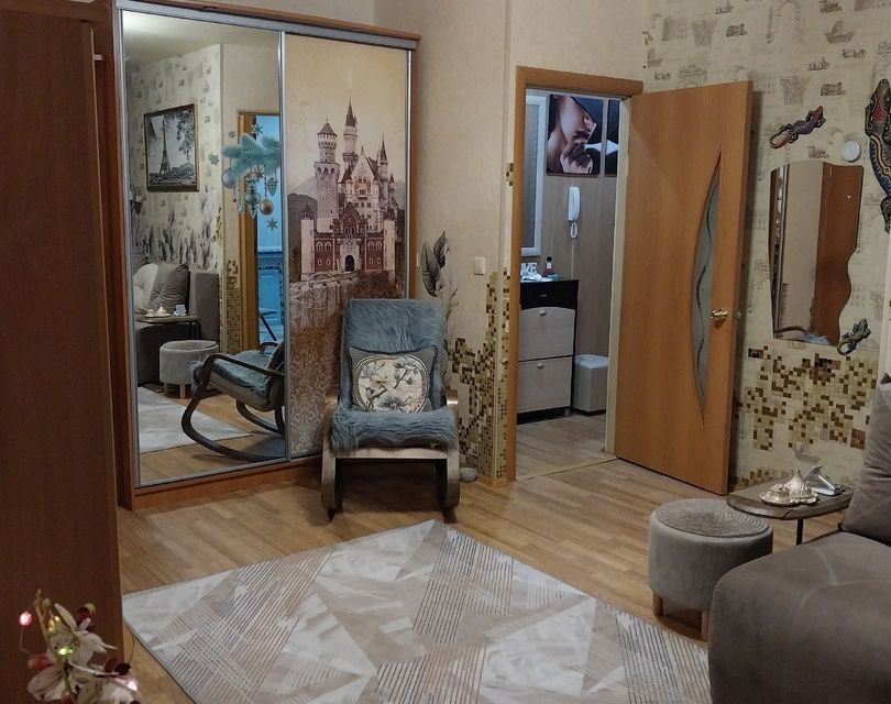 Продаётся 2-комнатная квартира, 42.3 м²