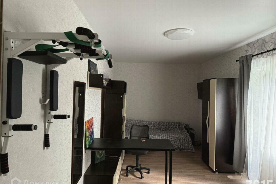 Продаётся 1-комнатная квартира, 42.1 м²