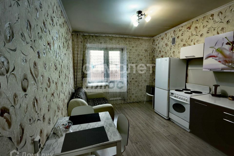 Продаётся 1-комнатная квартира, 45 м²