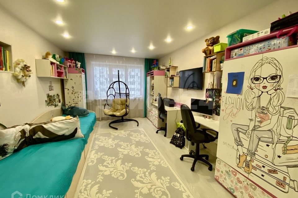 Продаётся 3-комнатная квартира, 63.9 м²