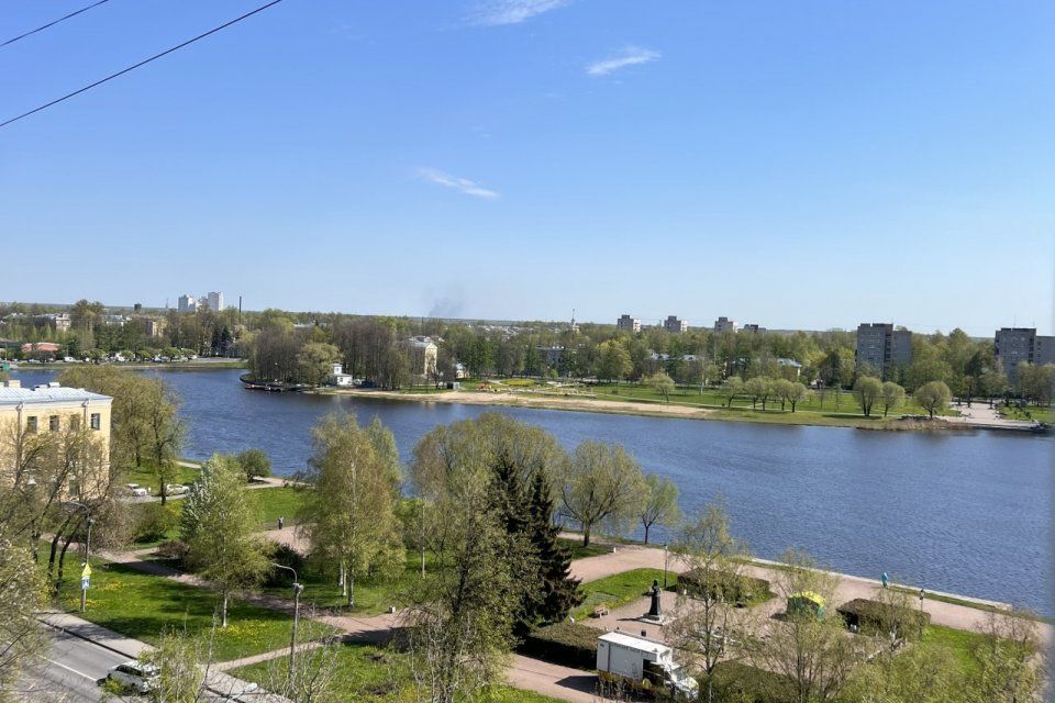 Продаётся 3-комнатная квартира, 58 м²