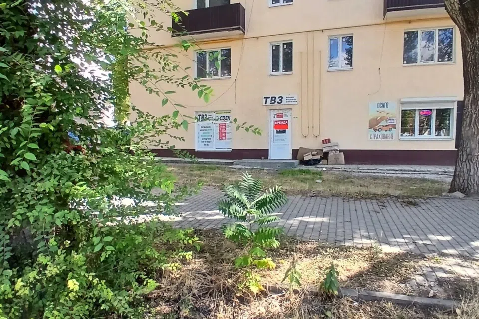 Сдаётся торговое помещение, 43.8 м²