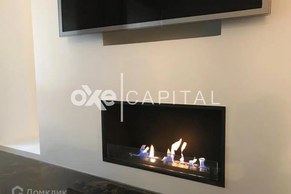 Продаётся 4-комнатная квартира, 125 м²