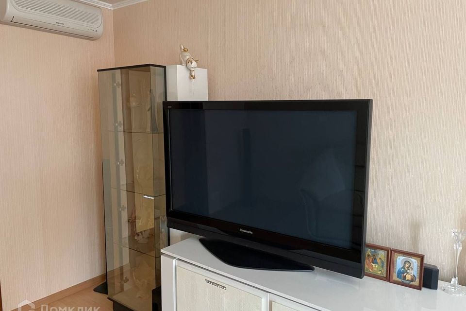 Продаётся 2-комнатная квартира, 56.4 м²