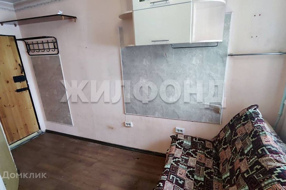 Продаётся комната в 1-комн. квартире, 9.8 м²