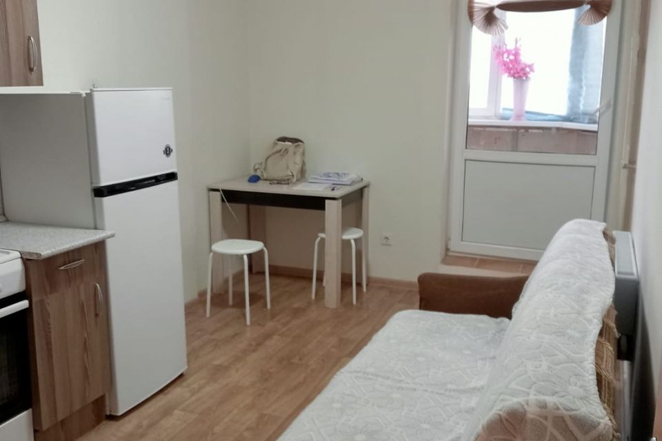 Сдаётся 1-комнатная квартира, 39 м²