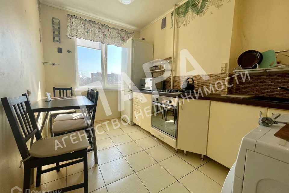 Продаётся 3-комнатная квартира, 59.5 м²