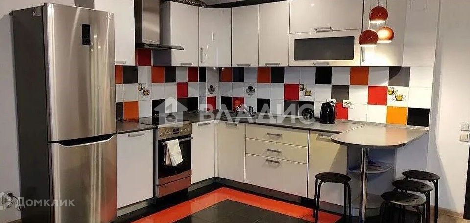 Продаётся 1-комнатная квартира, 42.5 м²