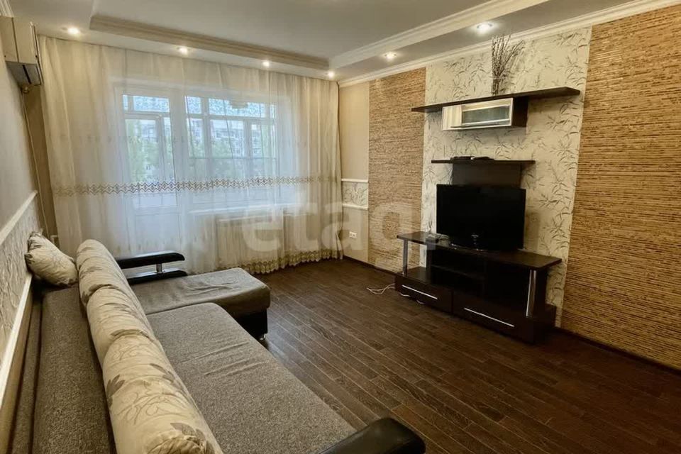Сдаётся 2-комнатная квартира, 60 м²