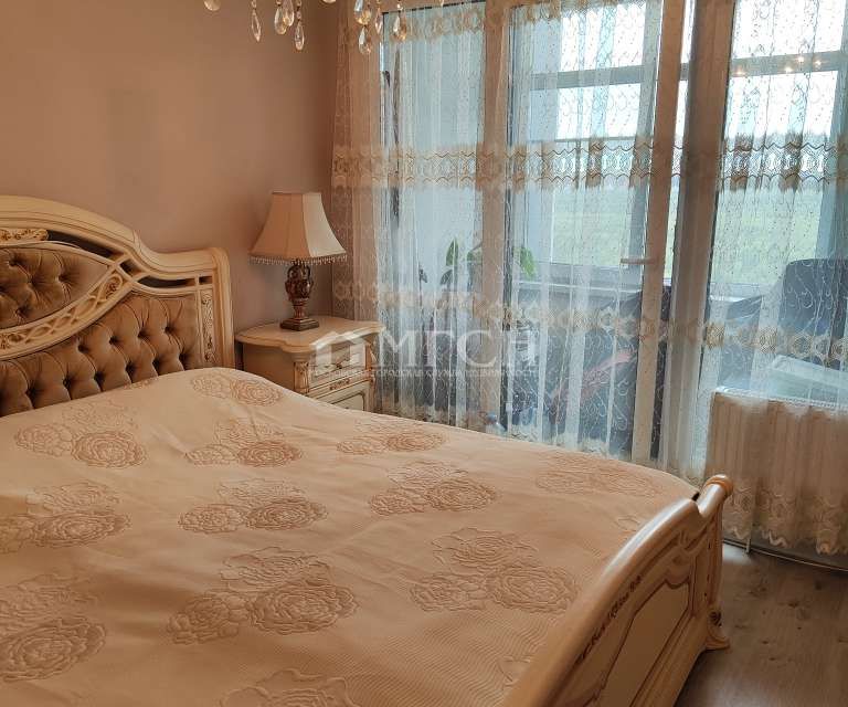 Продаётся 1-комнатная квартира, 54.3 м²