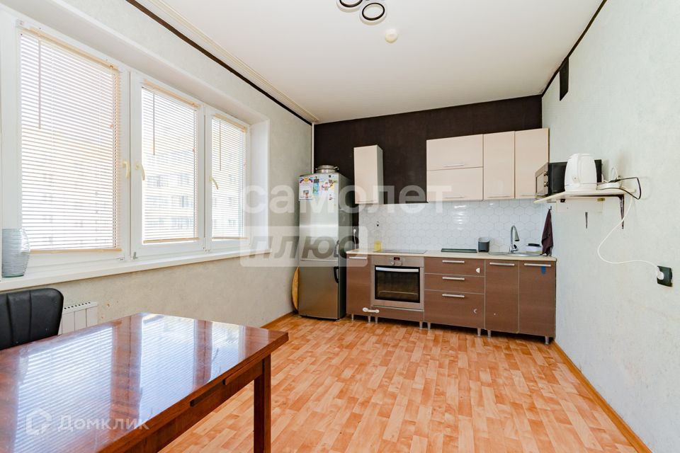 Продаётся 2-комнатная квартира, 64.8 м²