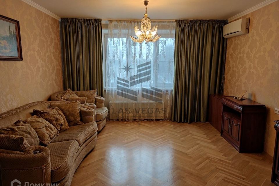 Сдаётся 3-комнатная квартира, 81 м²